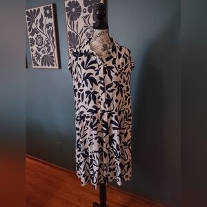 Time and Tru Navy and White Floral Dress